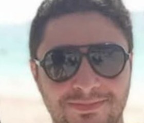 Amer, 37, Doha