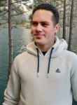Vladimir, 24  , Vienna