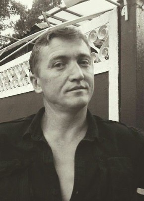 Саша, 46, Россия, Губкинский