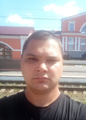 Дмитрий Бутаков, 34, Россия, Брянск