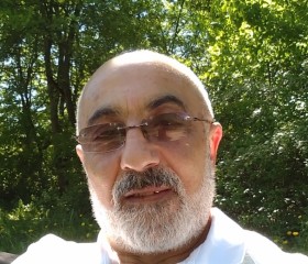 Вачаган, 63 года, Москва
