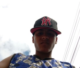 Enrike, 19, La Fria