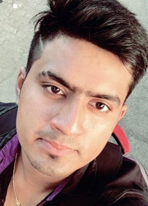 tejas koli, 29, India, New Delhi