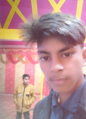 Dipak Kumar, 19, India, Bettiah