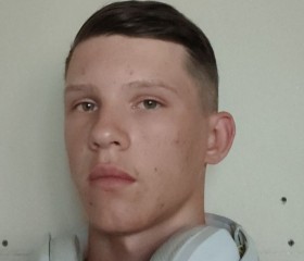 Maks, 18, Vienna
