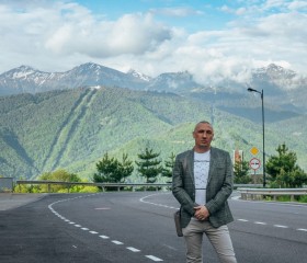 Aleksey, 40, Belgrade