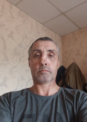 Олег из Березники 49 лет