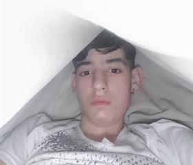 Nicolas, 21, Buenos Aires