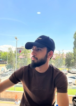 Aren Grigoryan из Երեվան 25 лет