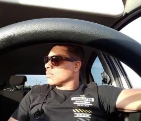 Cleyton Cesar, 43, Brasilia