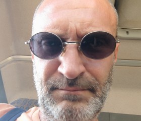 Joe, 40, Novi Sad