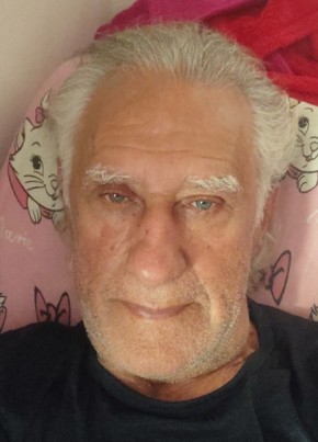 Enir freire из São José dos Campos 73 года