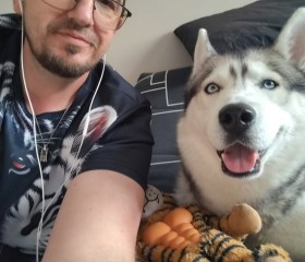 John, 37, Chalons-en-Champagne