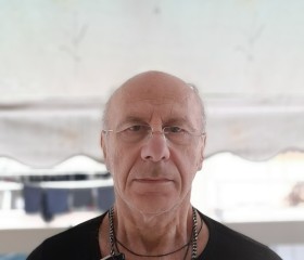 Tasos, 60, Thessaloniki