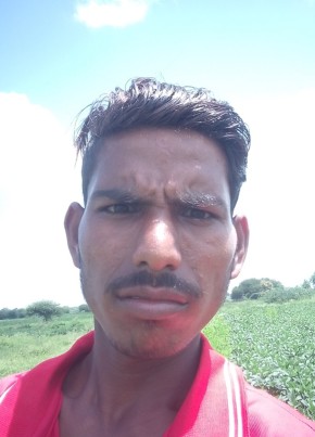 Jaypal gaikwad, 22, India, Dīglūr
