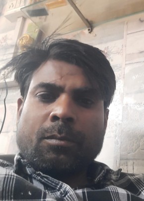 Altag, 26, India, Bulandshahr