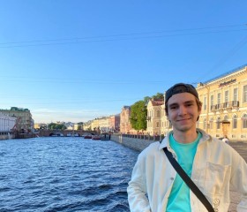 Илья, 30 лет, Санкт-Петербург