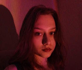 Вика, 19 лет, Санкт-Петербург