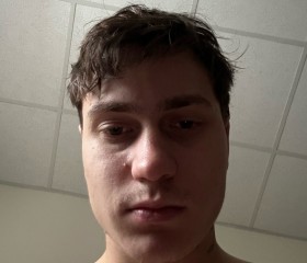 kirill, 21, Uzhhorod