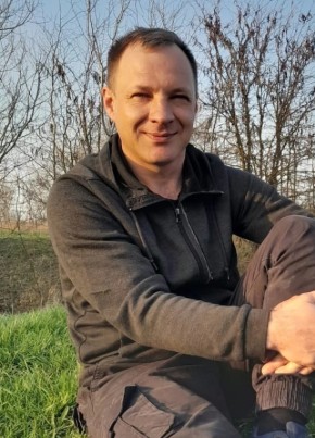 Антонио, 40, Россия, Новоминская