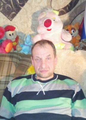 Aleksandr, 48, Russia, Ustyuzhna