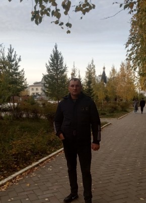 Артем, 36, Россия, Мирный (Якутия)