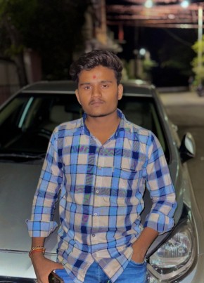 DM, 22, India, Tuljāpur