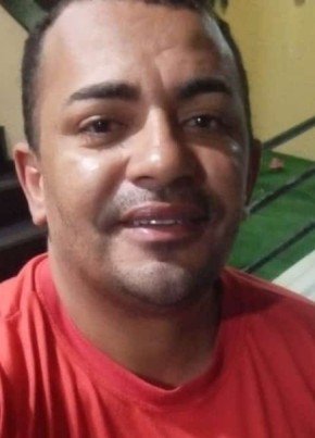Roberto, 18, República Federativa do Brasil, Aracaju