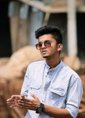 Praveen, 19, India, Belgaum