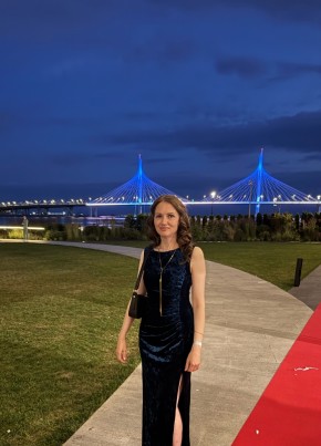 Liliya из Санкт-Петербурга 47 лет