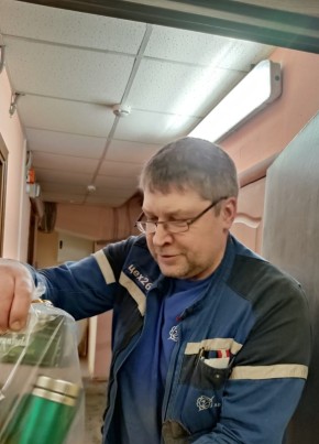 Anton, 50, Russia, Moscow