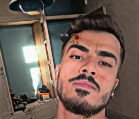 Ahmad, 24, Kahramanmaras