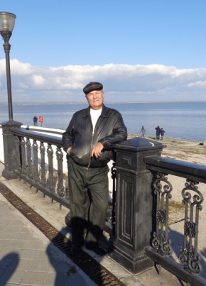 Игорь, 63, Россия, Таганрог