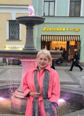 Елена, 64, Россия, Санкт-Петербург