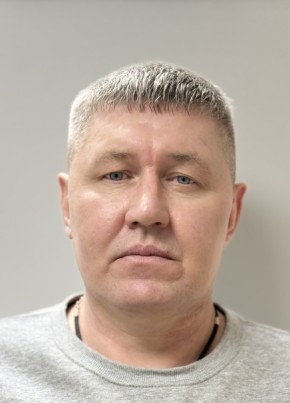 Андрей из Астрахани 48 лет