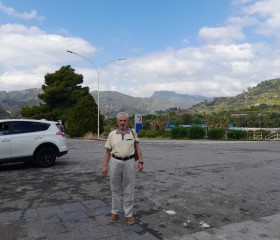 Robert, 78, Ra anana