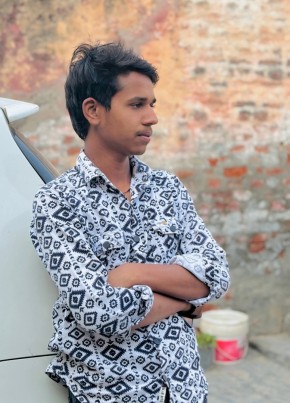 Priyanshu, 18, India, Delhi