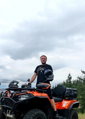 Даниил из Иркутска 33 года