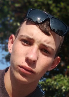 Вадим, 18, Россия, Бурла