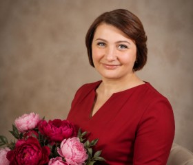 Lali, 47, Saint Petersburg