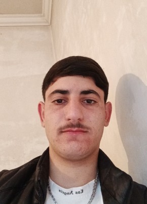 Azimov, 18, Azərbaycan Respublikası, Bərdə