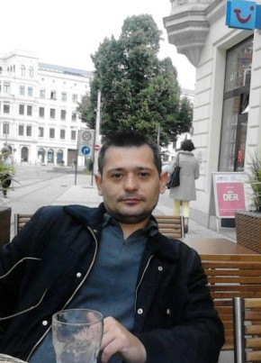 Babis, 43, Ελληνική Δημοκρατία, Θεσσαλονίκη