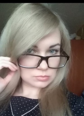 Елена, 37, Россия, Череповец