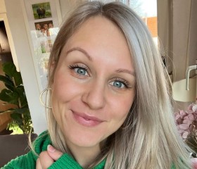 Marie, 37, Brussels