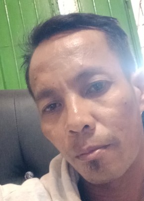 ichal, 38, Indonesia, Kota Makassar