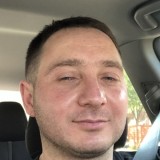 R, 37  , Valley Stream