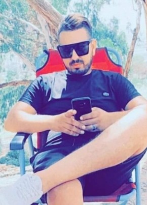 fethi из Algiers 21 год