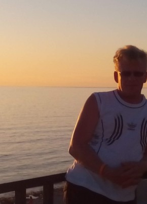 Олег, 54, Россия, Северск