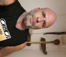 Sebastián, 46, Crespo