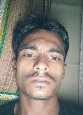 Jghhbcmv, 18, India, Hojāi